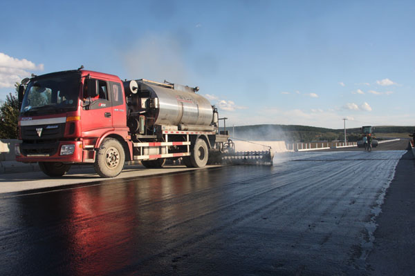 Fuxin construction of sprinkler truck
