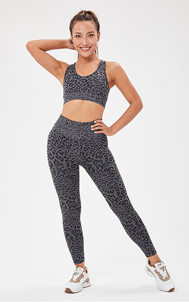 SEAMLESS RIBBED SPORTS BRA & FULL LENGTH TIGHTS /LEGGINGS